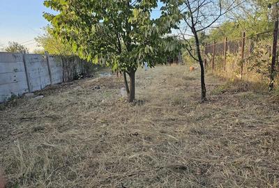 Teren de 462 mp, în Central