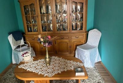 Casă cu 4 camere în Central - 1