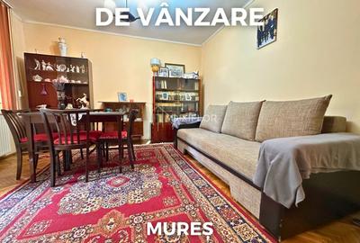 Apartament cu 3 camere decomandat în Tudor