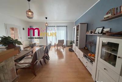 Casă cu 5 camere cu Garaj în Central - 15