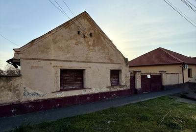 Casă cu 4 camere în Gai