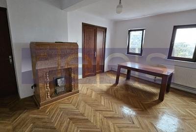 Apartament cu 2 camere semidecomandat în Beller