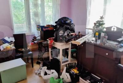 Casă cu 5 camere cu Teren 2100 Mp în Luna - 14