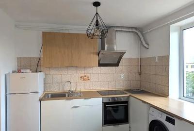 Apartament cu 3 camere decomandat în Săsar - 7