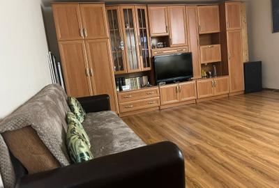 Apartament cu 2 camere decomandat, mobilat în Lupeni - 1