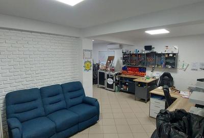 Spațiu comercial, de 65 mp, în Exterior Vest - 2