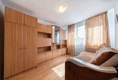 Apartament cu 2 camere nedecomandat în Tractorul - 3