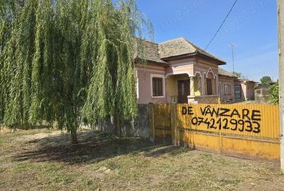 Casă cu 5 camere în Giubega - 13