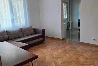 Apartament cu 2 camere semidecomandat în Domenii