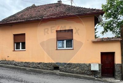Casă individuală cu 2 camere cu Teren 151 Mp în Central - 14