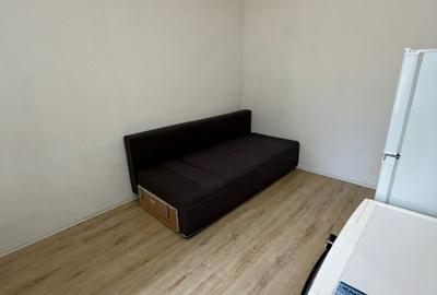 Garsonieră decomandată în Central - 5