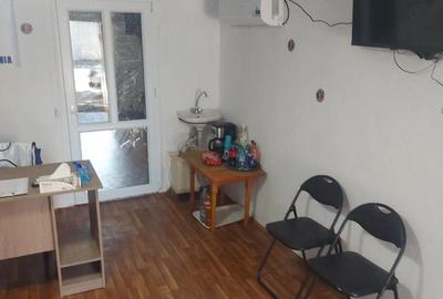 Spațiu comercial, de 30 mp, în Central - 4