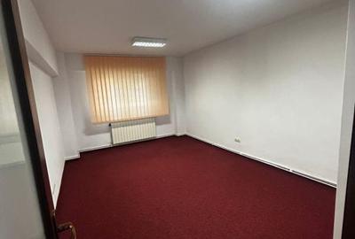 Apartament cu 4 camere în Republicii - 3