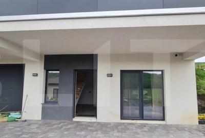 Casă cu 4 camere cu Teren 500 Mp în Central
