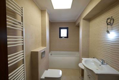 Casă cu 3 camere în Militari