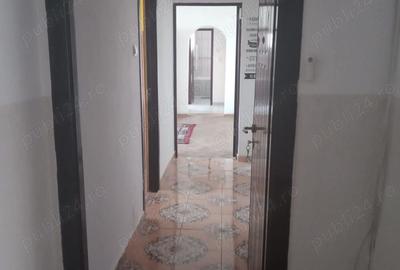 Apartament cu 2 camere semidecomandat în Central - 4