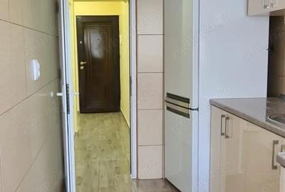 De inchiriat apartament cu 1 camera in Micro 20 - 6