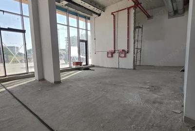 Spațiu comercial, de 160 mp, în Central