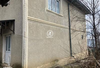 Casă cu 4 camere cu Teren 931 Mp în Movileni - 2