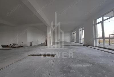 Spațiu comercial, de 173 mp, în Nord