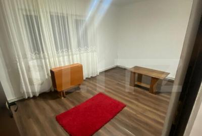 Apartament 3 camere, 65 mp, zona Micro 4 - 5