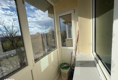 Apartament cu 3 camere decomandat în Giurgiului - 20