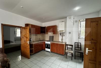 Spatiu industrial, 9500 mp construiti si 25000 mp teren, zon - 9