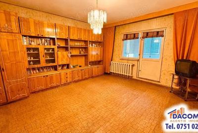 Apartament cu 3 camere decomandat în Micro 20 - 3