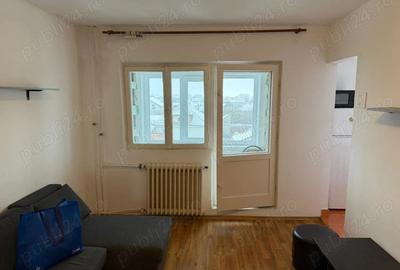 Garsonieră semidecomandată în Central