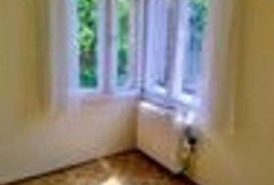 Apartament cu 6 camere în Domenii