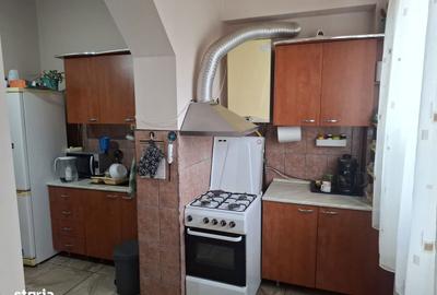 Casă cu 3 camere cu Teren 1200 Mp în Pârneava - 4