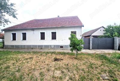 Casa in Loc. Frumuseni, teren 2524mp, fs.36,44 ml - 8