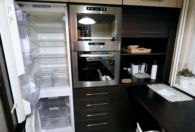 Apartament cu 2 camere decomandat, mobilat în Sala Palatului