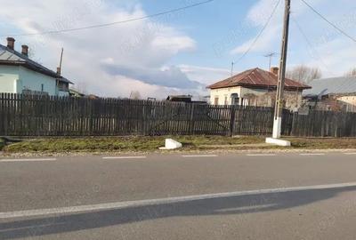 Teren de 1700 mp, în Mogoșani - 2