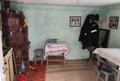 Casă cu 2 camere cu Teren 3300 Mp în Bobolia - 6