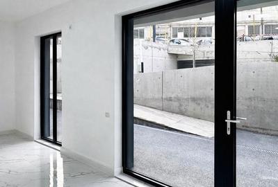 Spațiu comercial, de 40 mp, în Universității - 6