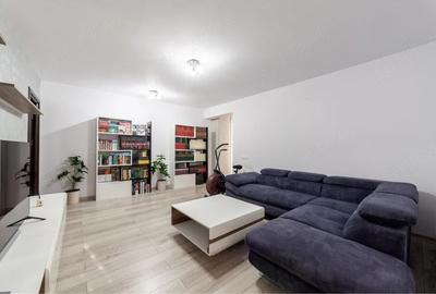 Apartament cu 3 camere decomandat în Central - 1