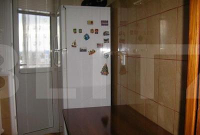 Apartament 2 camere, balcon 12 mp, decomandat, 56 mp, Gh.Doj - 1