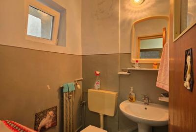 Apartament cu 3 camere decomandat în Titan - 9