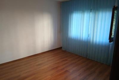 Decomandat Spatios Parter zona Buziasului Decomandat Spatios Parter zona Buziasului - 2