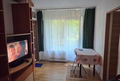 Persoana fizica,  ap.2 camere 33 mp, Tatarasi - 9
