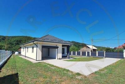 Casa de vanzare in Draganu-Arge?, priveli?te de povest - 13