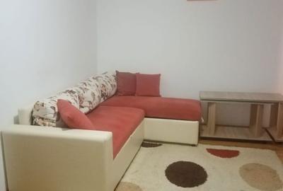 Apartament cu 3 camere semidecomandat în Central - 6