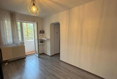Apartament 3 camere, etaj 3, bloc de caramida - 17