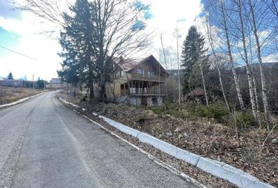 Casă individuală cu 7 camere cu Canalizare în Rogojel - 2