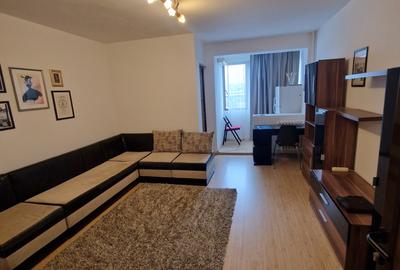 IANCULUI-OBOR CHIAR LANGA METROUL IANCULUI, LANGA LICEUL HASDEU - 2