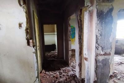 VAND TEREN IN COTROCENI STADAL 1240 MP + 3 VILE RENOVABILE LA CEL MAI BUN PRET - 15