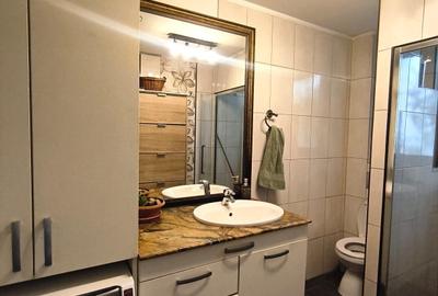 Casă cu 4 camere cu Canalizare în Periferie - 12