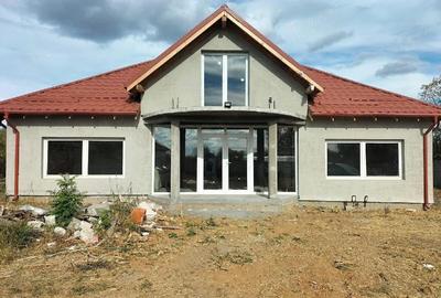 Casă cu 3 camere cu Teren 1100 Mp în Radovan - 3