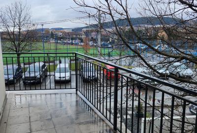 Apartament cu 4 camere semidecomandat, mobilat în Florești - 10